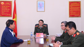 Lãnh đạo Bộ Công an tiếp công dân định kỳ tháng 12/2022