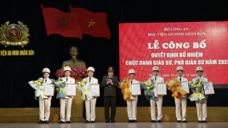 Học viện ANND vinh danh các nhà giáo được bổ nhiệm chức danh GS, PGS năm 2022