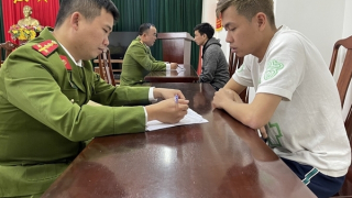 Thuê nhà nghỉ ở Hà Tĩnh để điều hành đường dây cá độ bóng đá tại Thừa Thiên-Huế