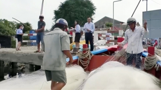 Tặng miễn phí BHYT cho người dân xã đảo Thạnh An