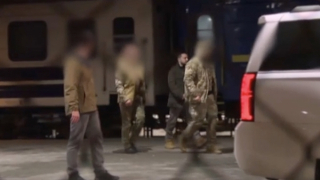 Tổng thống Ukraine bất ngờ xuất hiện ở Ba Lan