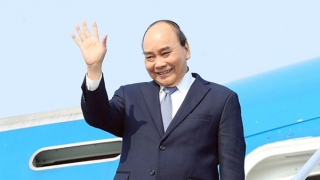 Chủ tịch nước Nguyễn Xuân Phúc lên đường thăm cấp Nhà nước Indonesia