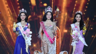 Huỳnh Thị Thanh Thủy đăng quang Hoa hậu Việt Nam 2022