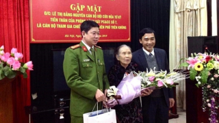 Ký ức 12 ngày đêm khói lửa của nữ chiến sĩ cứu hỏa