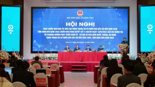 Công cuộc “xóa đói, giảm nghèo” trong giáo dục là vấn đề cần nhìn thẳng