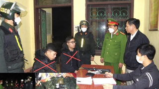 Giả Công an đi tuần tra rồi cưỡng đoạt tài sản