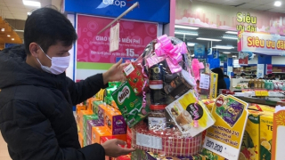 Hàng hóa "made in Việt Nam" đủ sức chi phối thị trường Tết