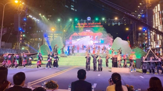 TP Hồ Chí Minh và các tỉnh Tây Bắc tích cực liên kết phát triển du lịch