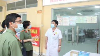 Chuyện về bác sĩ CAND thức trắng đêm cứu bệnh nhân