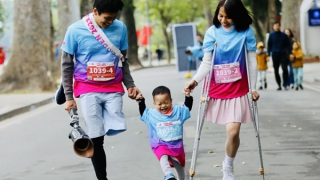 Chuyện về gia đình 3 người 4 chân