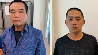 Giả làm cơ quan chức năng để chặn xe, trộm tiền