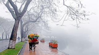 Miền Bắc trời âm u và rét, Trung Bộ mưa nhiều nơi