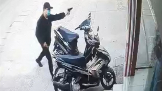 Truy bắt đối tượng dùng súng cướp ngân hàng