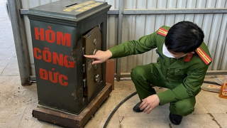 Đột nhập Khu di tích quốc gia để trộm hòm công đức