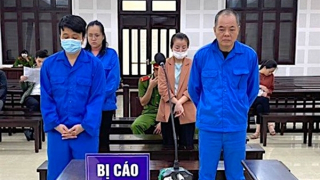 Lập công ty “ma" chuyển lọt hàng trăm container hàng lậu vào Việt Nam