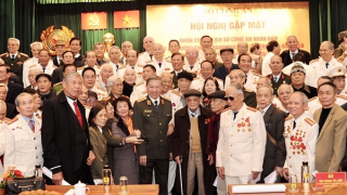 Những tấm gương hy sinh cao cả cùng những chiến công của cha anh tô thắm truyền thống CAND