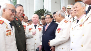 Những nhân chứng lịch sử anh hùng của lực lượng CAND anh hùng