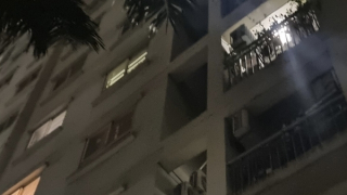 Kịp thời cứu nam sinh có ý định quyên sinh từ ban công tầng 12 xuống đất