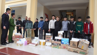 4 học sinh tham gia nhóm chế tạo, buôn bán pháo nổ