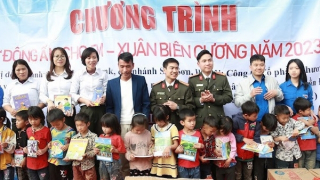 Trường Cao đẳng ANND I tổ chức hoạt động tình nguyện "Đông ấm cho em-Xuân biên cương"