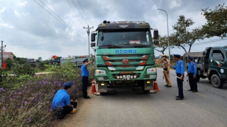 Vẫn nhức nhối xe quá tải trên nhiều tuyến đường