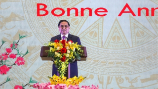 Thủ tướng Phạm Minh chính gặp mặt Đoàn Ngoại giao nhân dịp Tết Quý Mão 2023