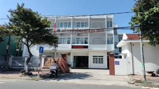 Làm rõ 10 gói thầu y tế phục vụ phòng, chống dịch COVID-19 “không bình thường”