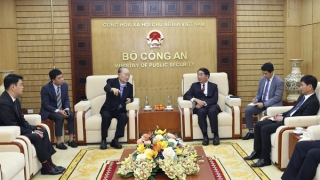 Tiếp tục thắt chặt hợp tác giữa Bộ Công an và Tập đoàn Charmvit