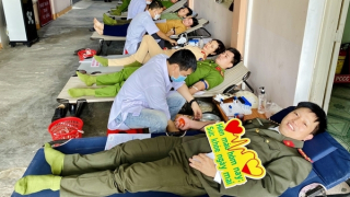 Gần 300 CBCS Công an Quảng Nam tham gia “Lễ hội Xuân hồng”