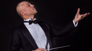 Nhạc trưởng Đồng Quang Vinh: Người làm nhòa biên giới trong âm nhạc