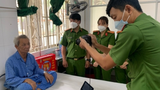 Hàng trăm bệnh nhân được tích hợp định danh điện tử tại giường bệnh