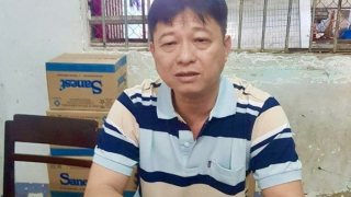 Kẻ trốn truy nã bị bắt khi đang uống cà phê