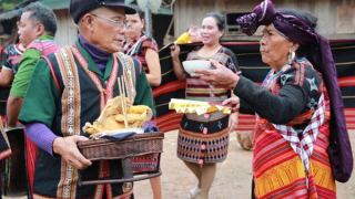 Độc đáo lễ “Nối ân thần núi” của người Pa Cô