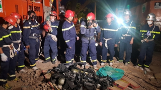 Sẵn sàng các phương án cứu hộ, đưa thi thể cháu Hạo Nam lên