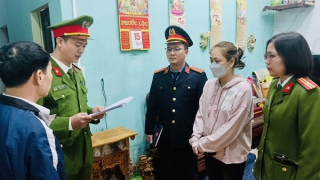 Giám đốc và kế toán bán khống hàng tỷ đồng hóa đơn