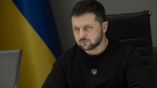 Tạm gác chiến sự, ông Zelensky muốn "chặt mầm" tham nhũng