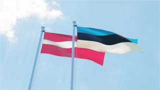 Hai quốc gia Baltic hạ cấp quan hệ ngoại giao với Nga
