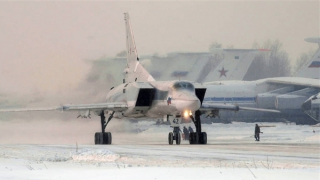 Oanh tạc cơ Nga ồ ạt xuất kích sau tin phương Tây cấp xe tăng cho Ukraine