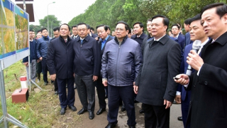 Thủ tướng: Làm ngày làm đêm để giải phóng mặt bằng đường Vành đai 4 - Vùng Thủ đô Hà Nội