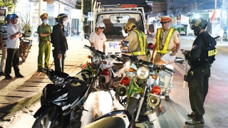 Công an các tỉnh Miền Tây đảm bảo bình yên cho nhân dân vui Xuân đón Tết