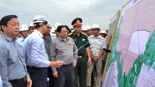 Thủ tướng kiểm tra dự án xây dựng Cảng hàng không quốc tế Long Thành giai đoạn 1