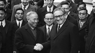 Đỉnh cao nền ngoại giao cách mạng Việt Nam (kỳ 2)