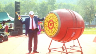 Khai hội chùa Hương Tích - mở đầu năm du lịch Hà Tĩnh 2023