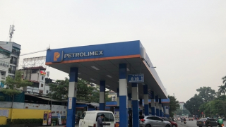 Xăng tăng gần 1.000 đồng/lít