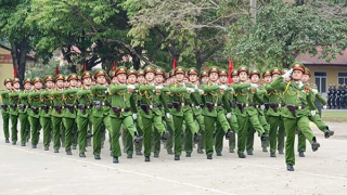 Đề xuất tăng hạn tuổi phục vụ phù hợp với tính chất đặc thù của lực lượng CAND