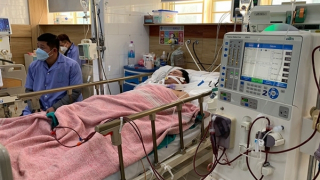 Tăng mạnh các ca cấp cứu ngộ độc rượu nguy kịch sau Tết