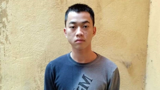 Gạ “nụ hồng” về nhà chơi rồi giở trò đồi bại