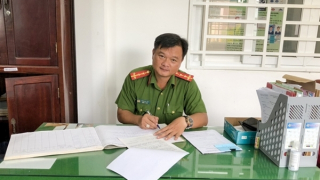 Trên đường đi làm về, cán bộ Công an phường kịp thời cứu người bị điện giật