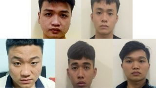 Băng cướp dùng chiêu đua nóng để tẩu thoát sau khi “giật mồi”