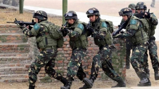 Đặc nhiệm Trung Quốc: Mãnh long phương đông